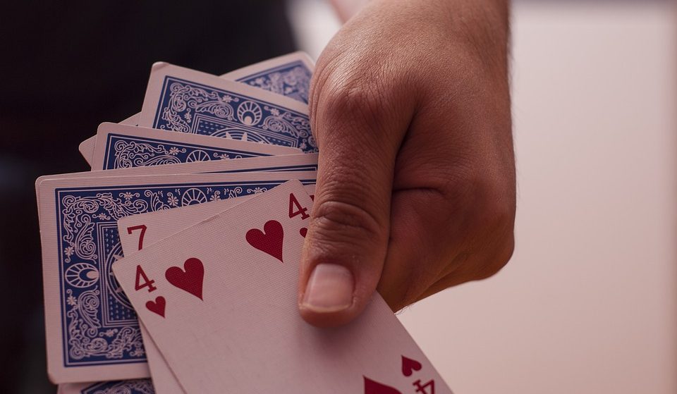 bluffing in poker when how against whom 11 2